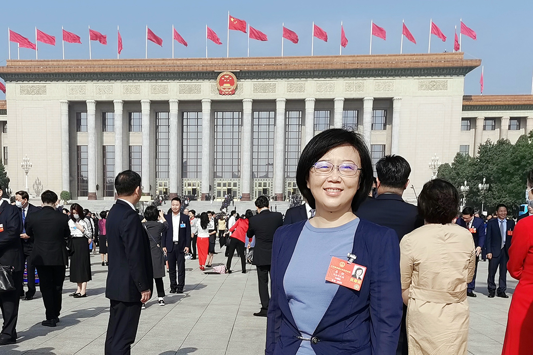 6. 全国人大代表、火狐网电脑版_火狐(中国)光电所型号副总师羊毅